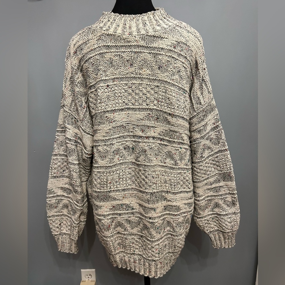 Men’s Campana Classics Sweater, size M
